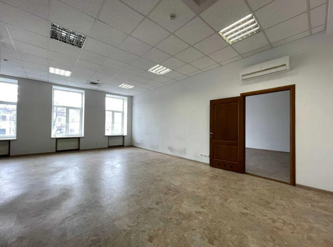 Продажа офиса в Киеве,  Гоголевская ул., 39 0