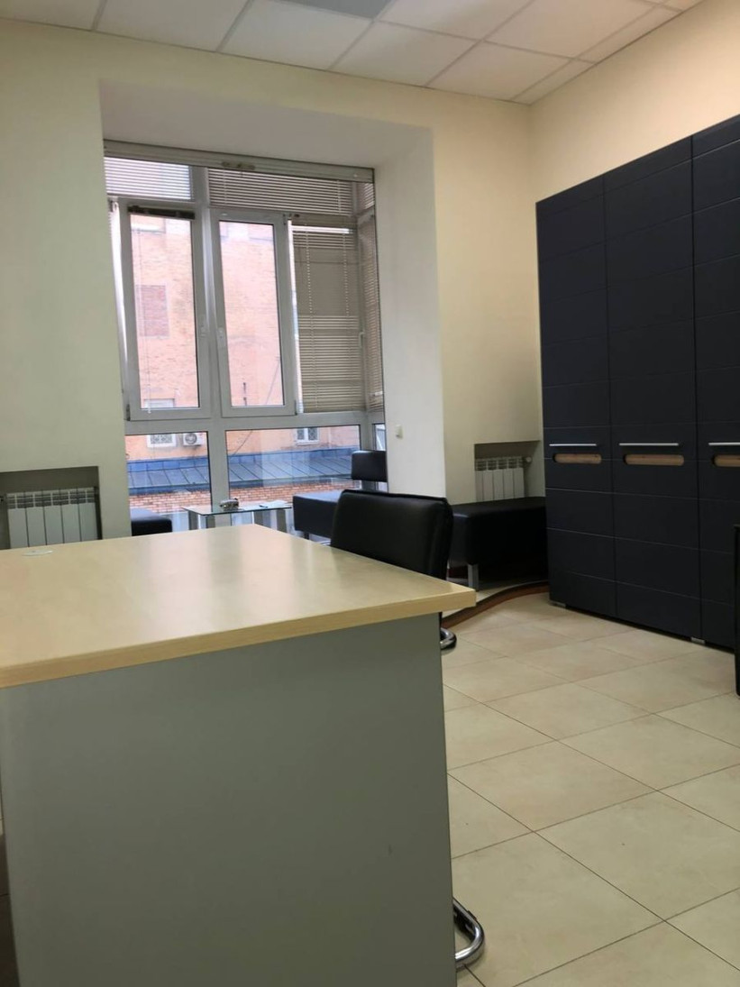 Продажа 2к квартиры в Киеве,  Софиевская ул., 1/2 9