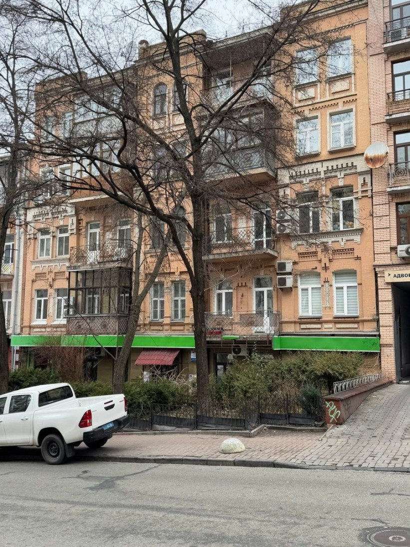 Продажа 2к квартиры в Киеве,  Богдана Хмельницкого ул., 86 2
