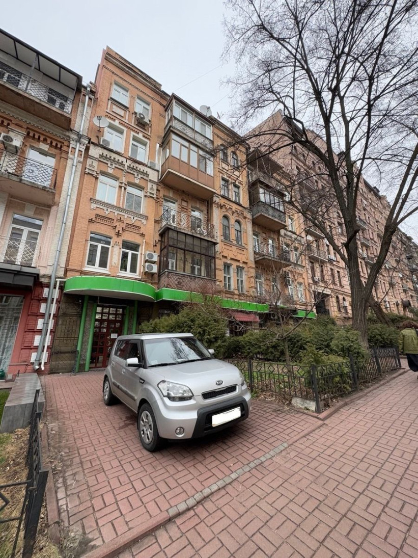 Продажа 2к квартиры в Киеве,  Богдана Хмельницкого ул., 86 3