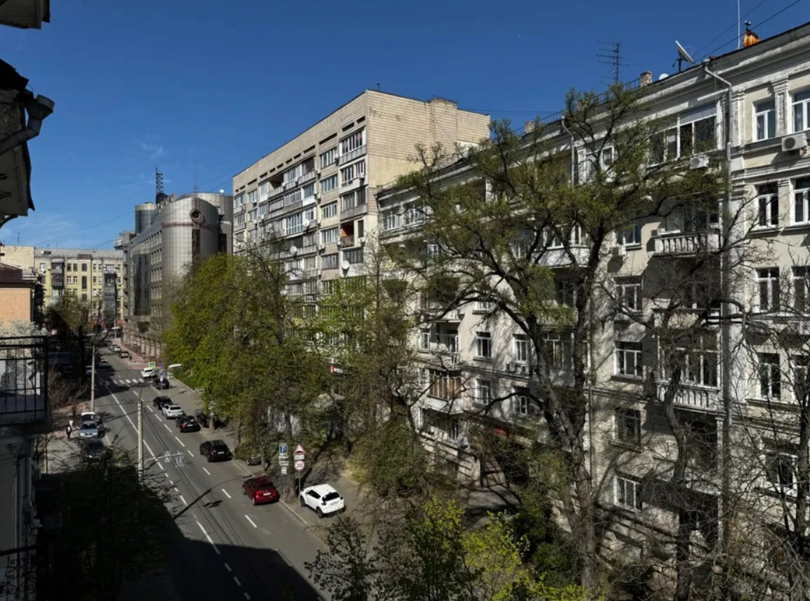 Аренда 3к квартиры в Киеве,  Обсерваторная ул., 17 6