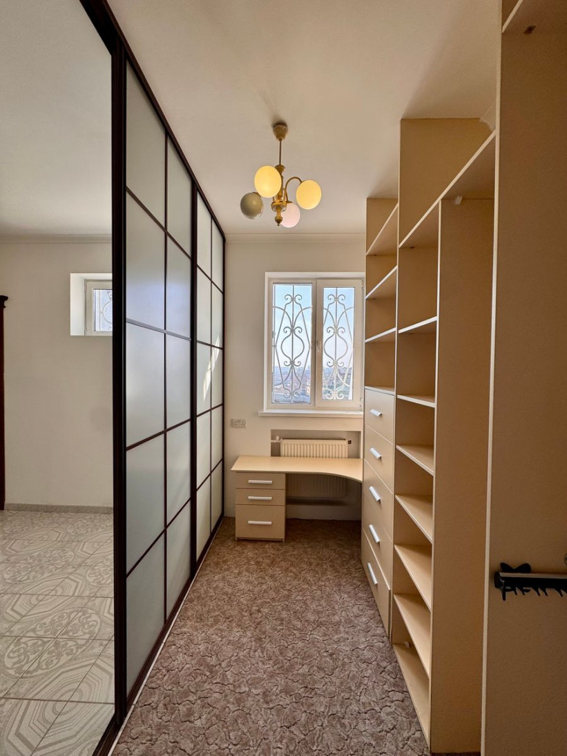 Аренда 6к квартиры в Киеве, Дарвина ул., 6 10
