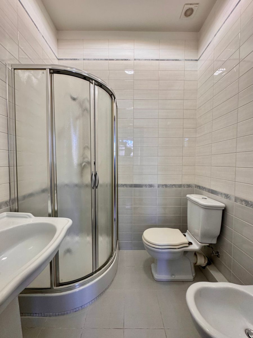 Аренда 6к квартиры в Киеве, Дарвина ул., 6 13