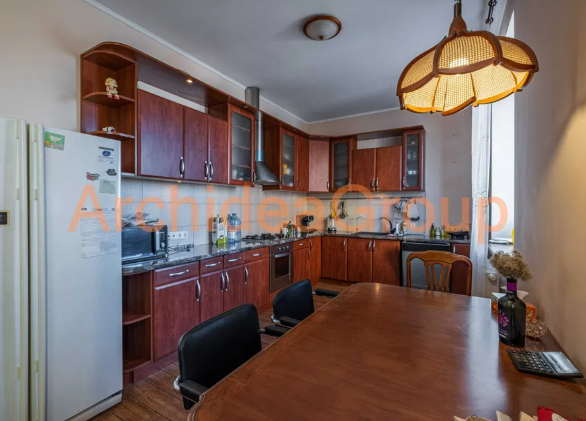Аренда 6к дома в Киеве,  Пирятинская ул. 8