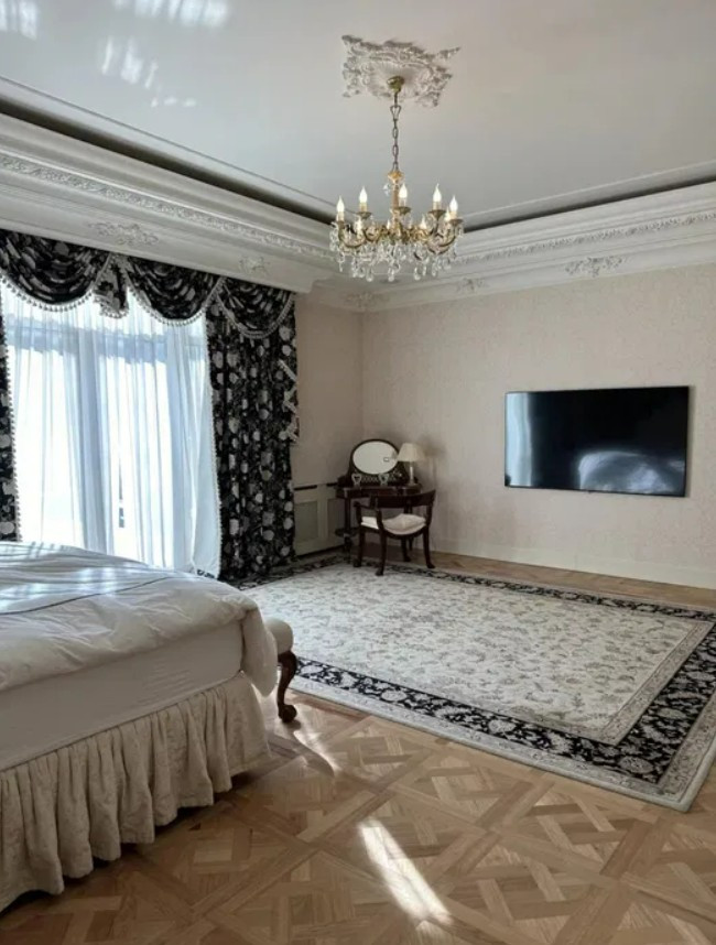 Аренда 7к дома в Киеве, Радченко Петра ул., 5