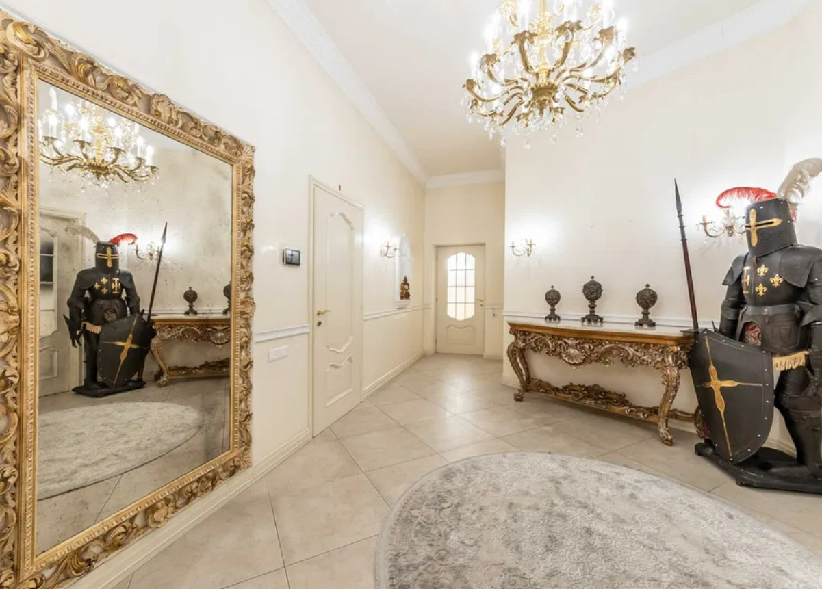 Оренда 8к квартири в Києві,  Толстого Лева вул., 13 9