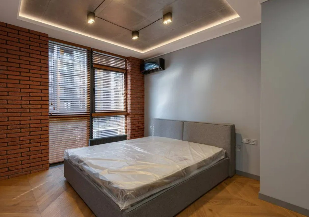 Продажа 2к квартиры в Киеве,  ЖК Французский Квартал, Предславинская ул. 7