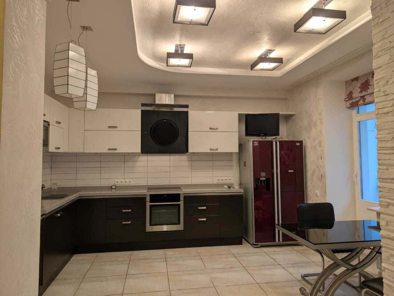 Аренда 3к квартиры в Киеве,  Гончара Олеся ул., 26 0