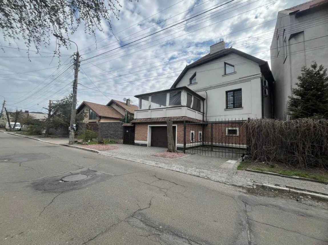 Аренда 4к дома в Киеве,  Черняховского ул. 0