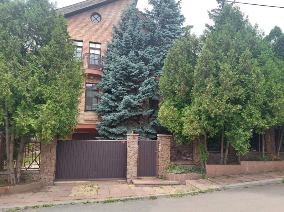 Аренда 9к дома в Киеве, Менделеева ул. 0
