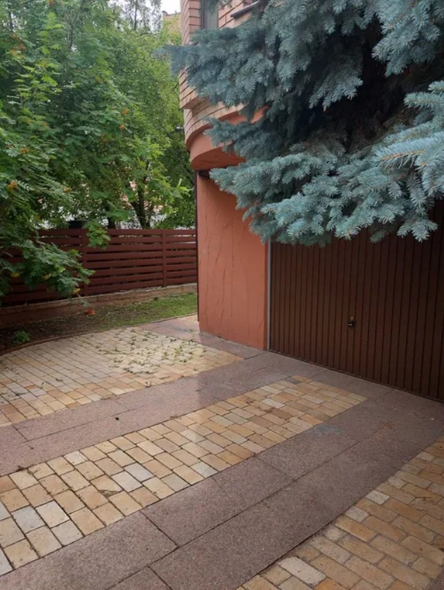 Аренда 9к дома в Киеве, Менделеева ул. 17