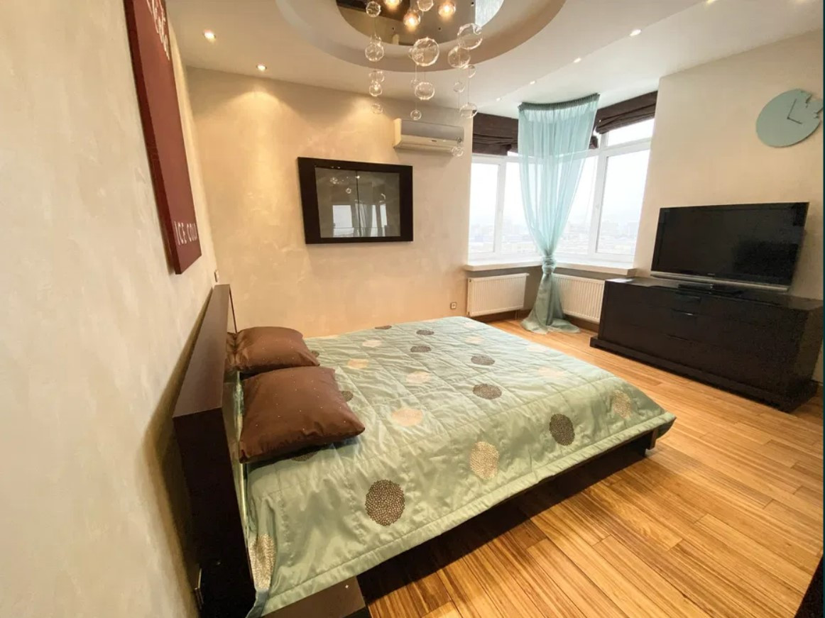 Аренда 3к квартиры в Киеве,  ЖК Корона, Панаса Мирного ул., 28А 12