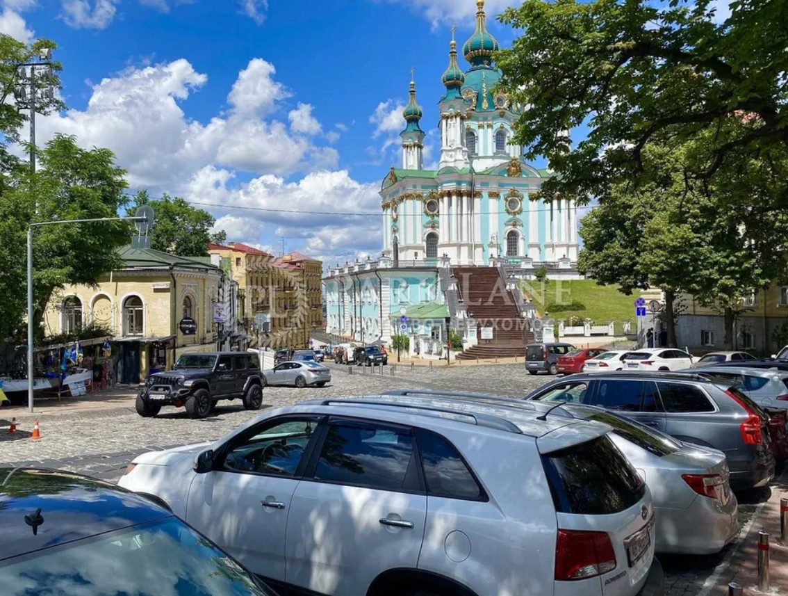 Аренда здания в Киеве, Воздвиженская ул. 8