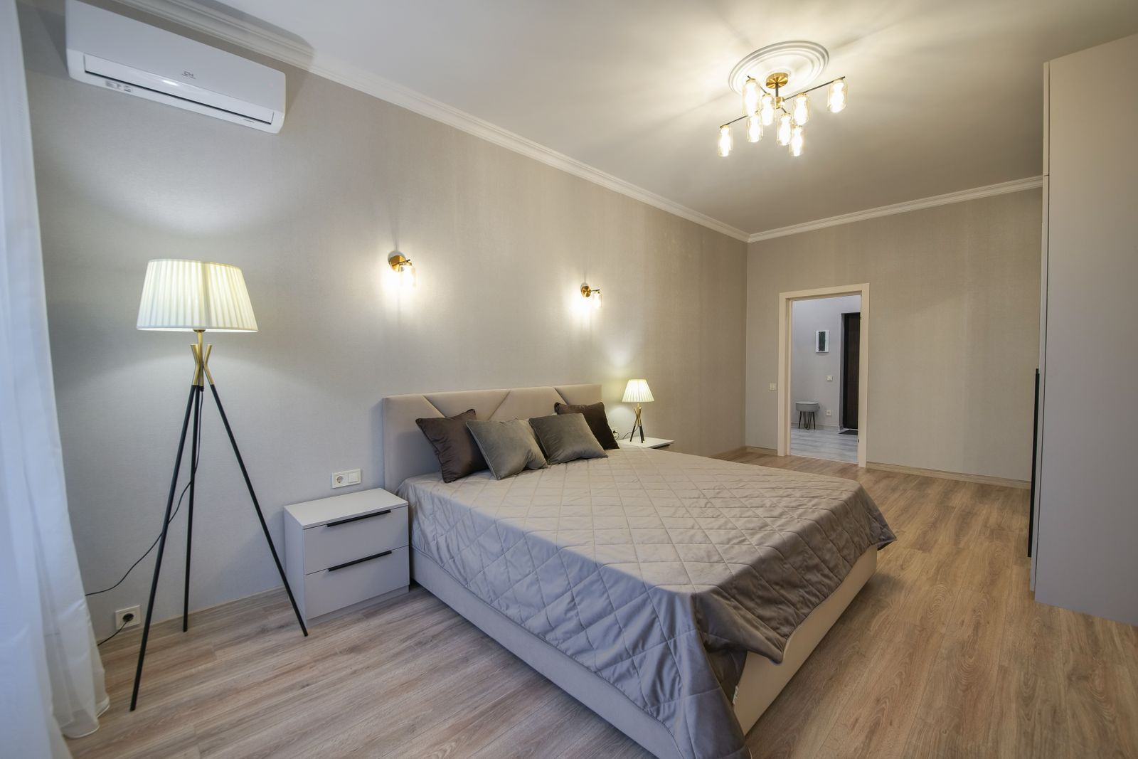 Аренда 2к квартиры в Киеве,  ЖК Greenville на Печерске, Тверской тупик, 7В 14