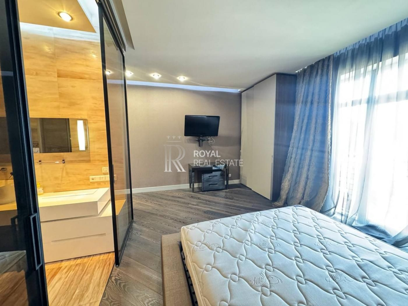Аренда 3к квартиры в Киеве,  ЖК Капитолий, Крещатик ул., 27Б 19