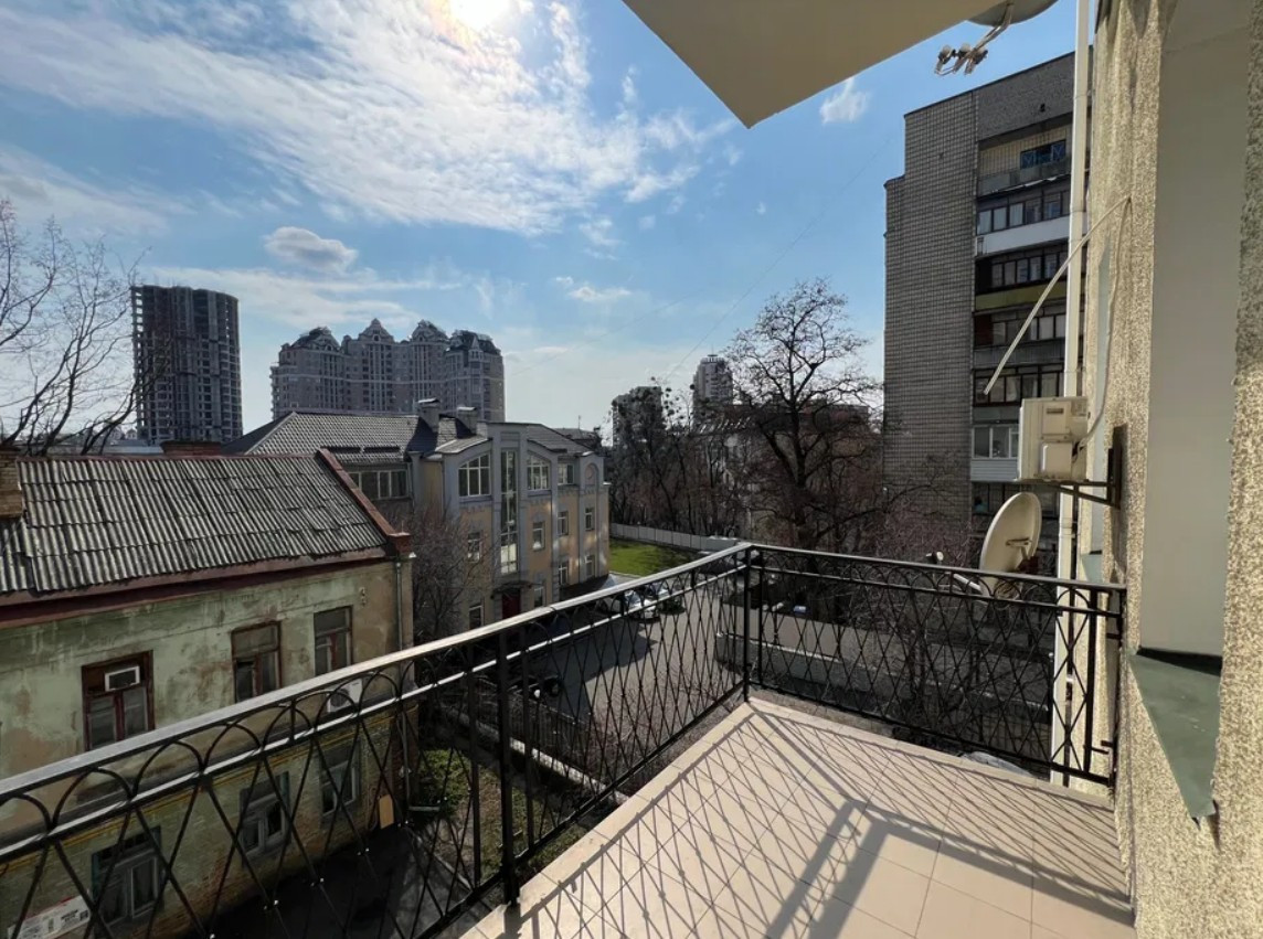 Продажа 4к квартиры в Киеве,  Гончара Олеся ул., 47 10
