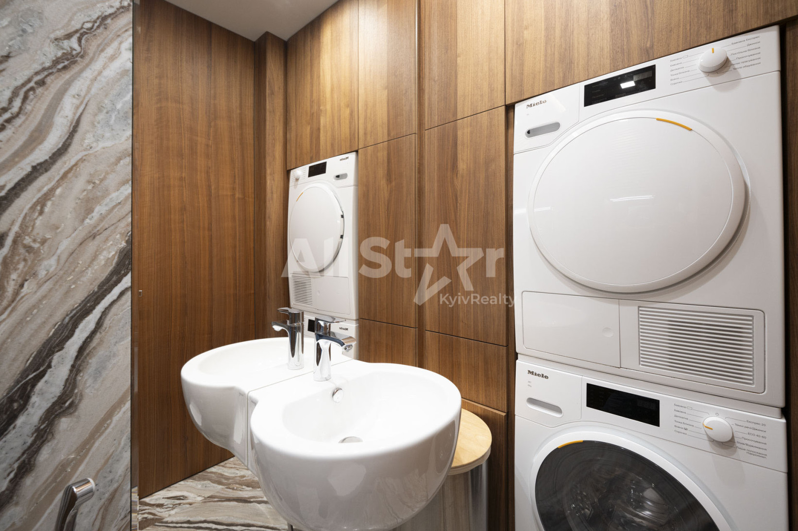Аренда 2к квартиры в Киеве,  ЖК Garden City Residence, Златоустовская ул., 30 3