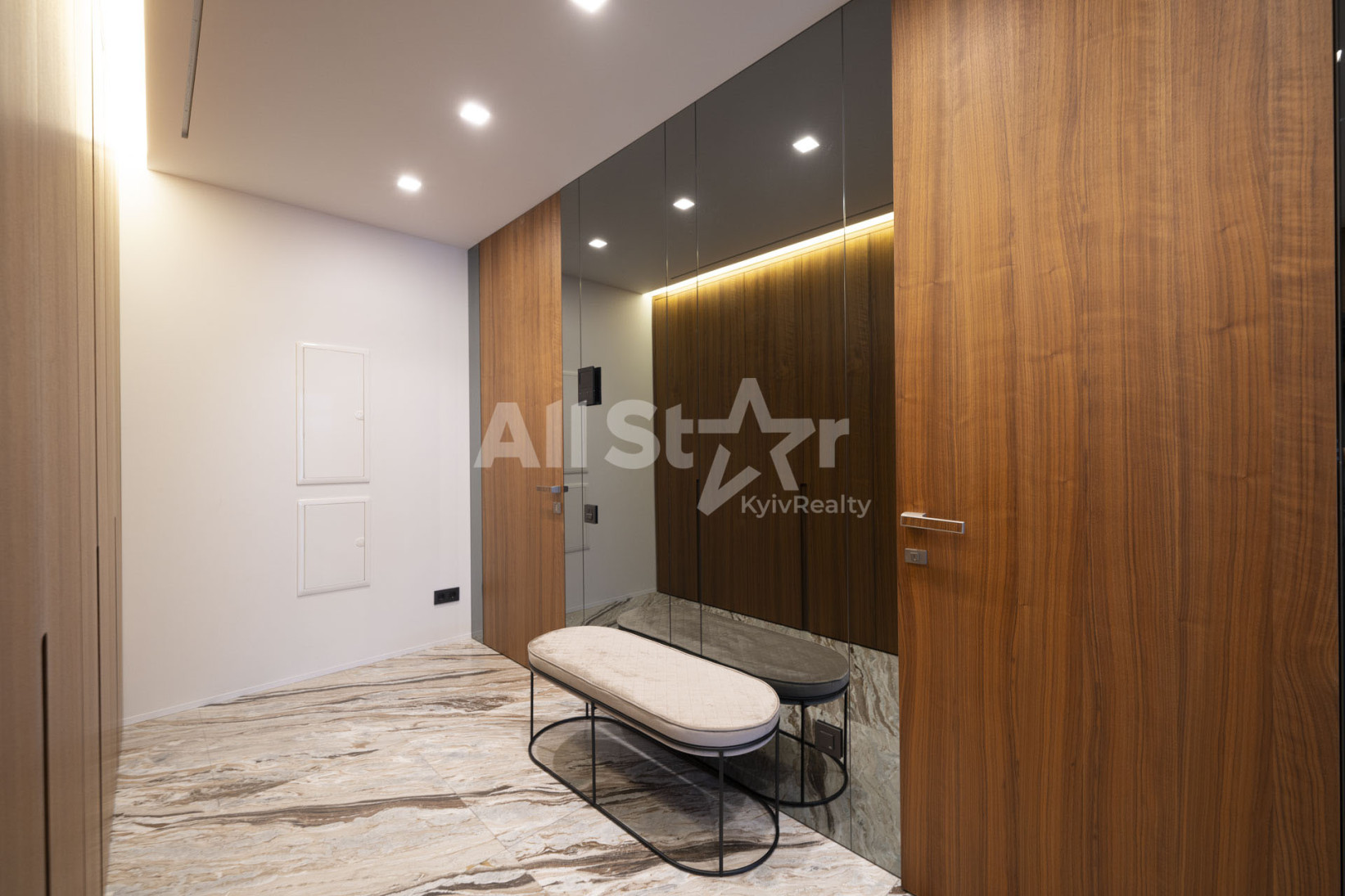 Аренда 2к квартиры в Киеве,  ЖК Garden City Residence, Златоустовская ул., 30 12