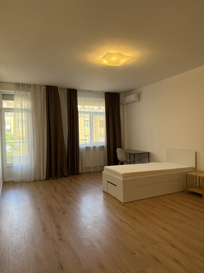 Продажа 4к квартиры в Киеве, Тургеневская ул., 46/11 10