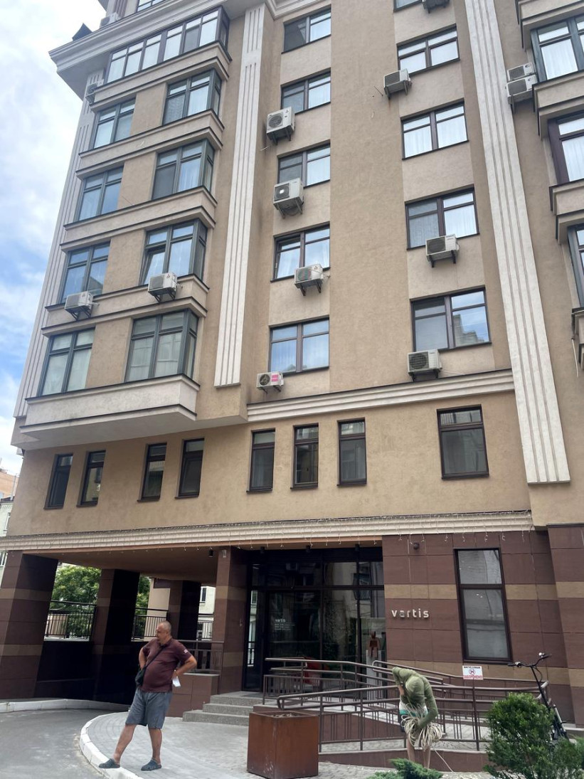 Аренда 3к квартиры в Киеве,  ЖК Ботаник Парадайс, Назаровская ул. (Ветрова ул.), 23А 3