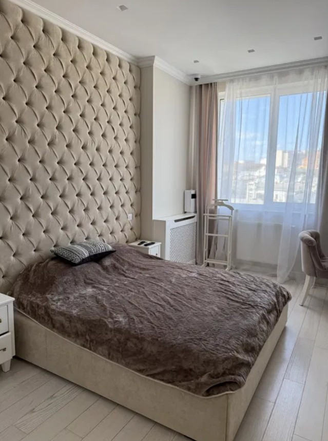 Аренда 3к квартиры в Киеве,  ЖК Роял Тауер, Саксаганского ул., 37К 8