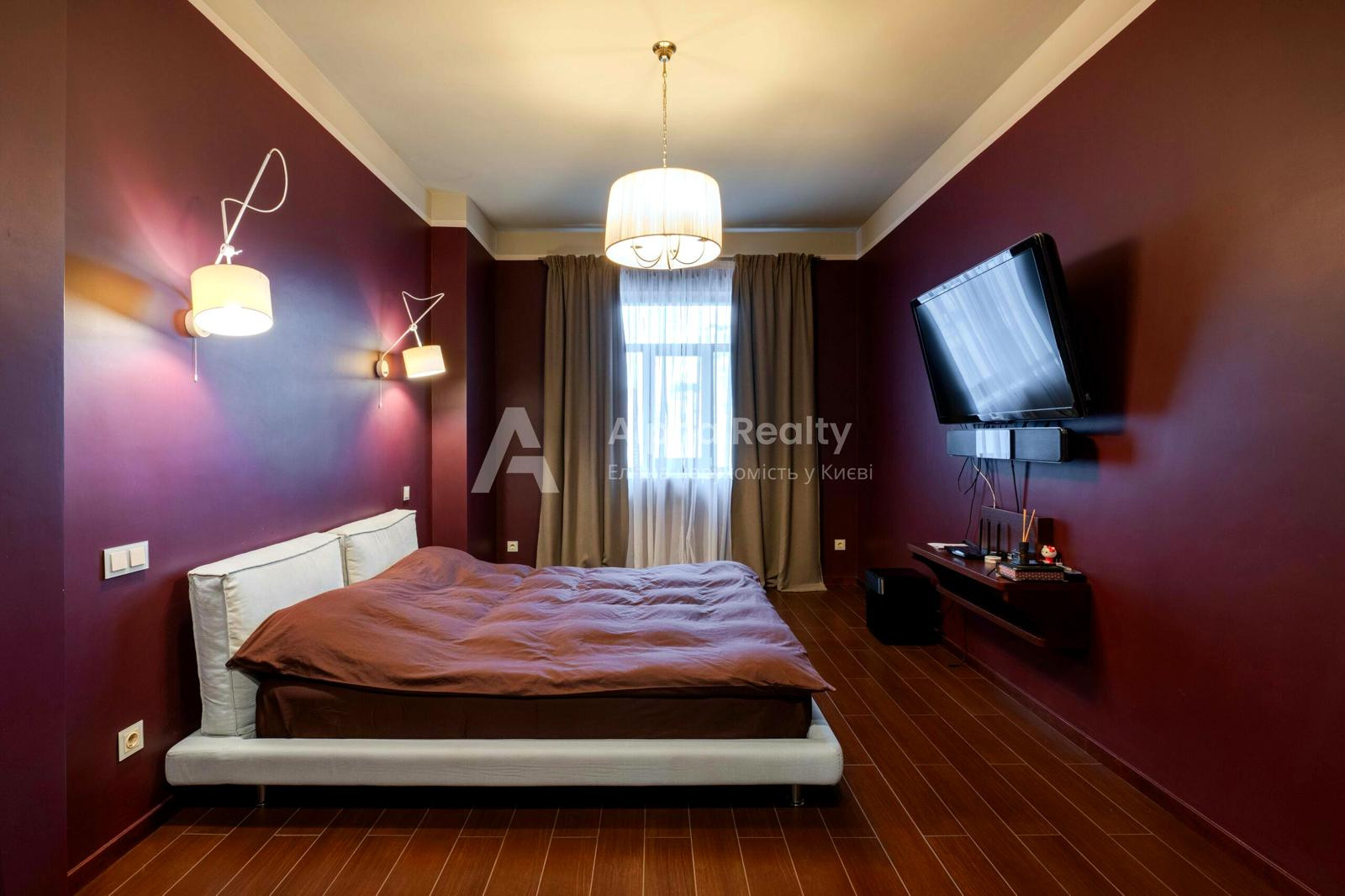 Продажа 3к квартиры в Киеве,  Крещатик ул., 27Б 13