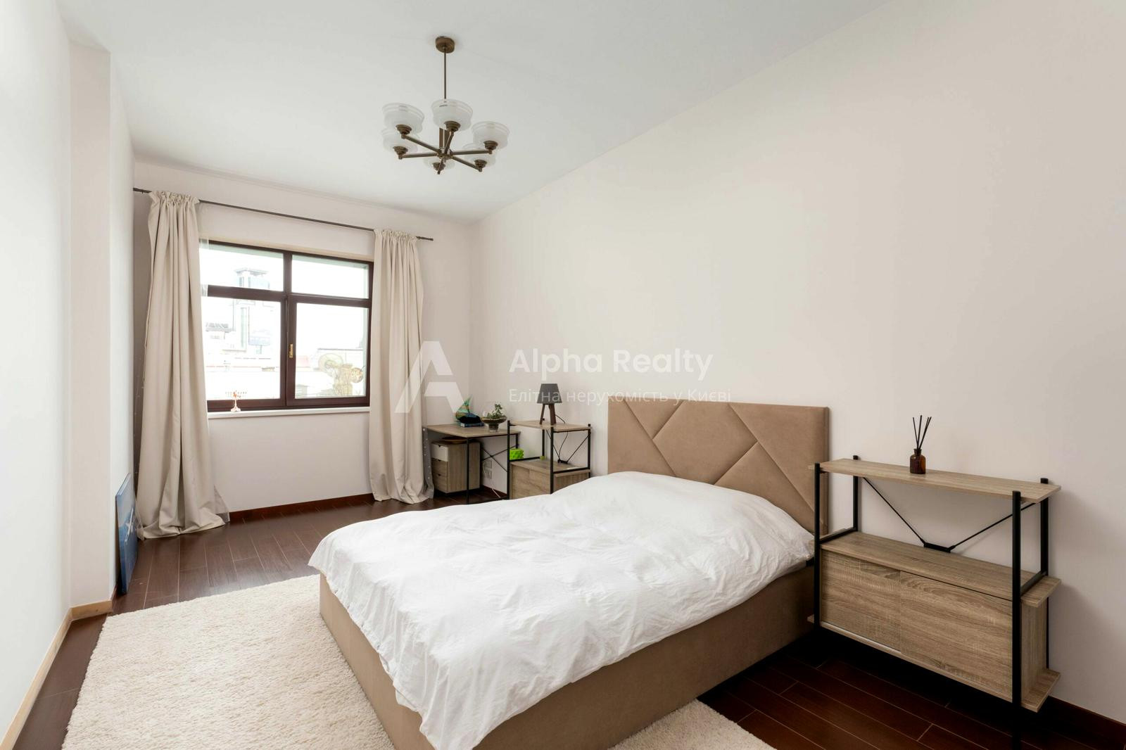 Продажа 3к квартиры в Киеве,  Крещатик ул., 27Б 15