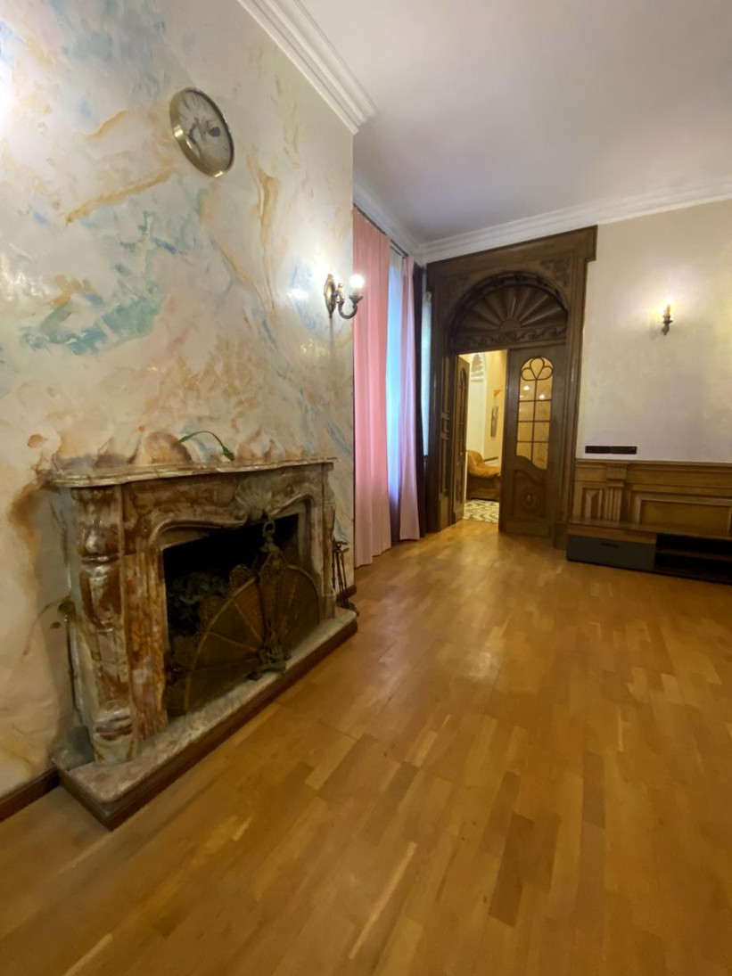 Продажа 8к квартиры в Киеве,  Богдана Хмельницкого ул., 32 2