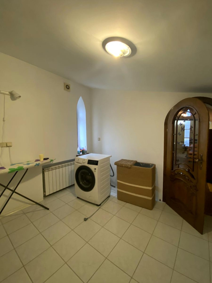 Продажа 8к квартиры в Киеве,  Богдана Хмельницкого ул., 32 12