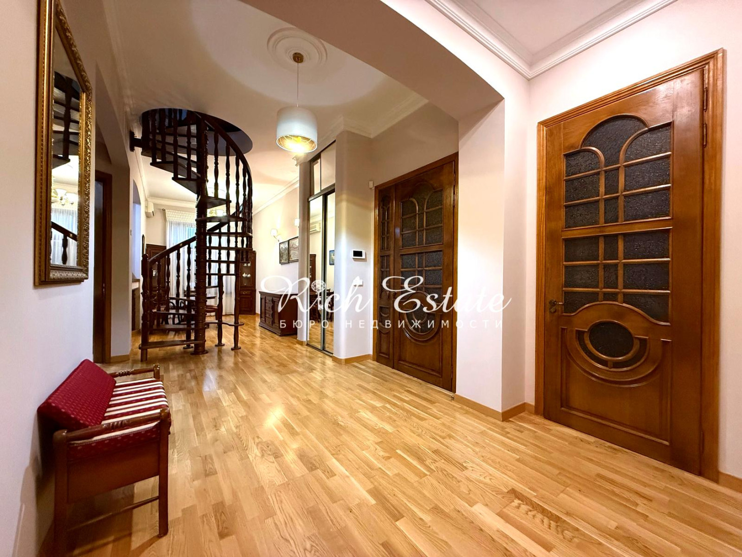 Продажа 5к квартиры в Киеве,  Лысенко ул., 8 5