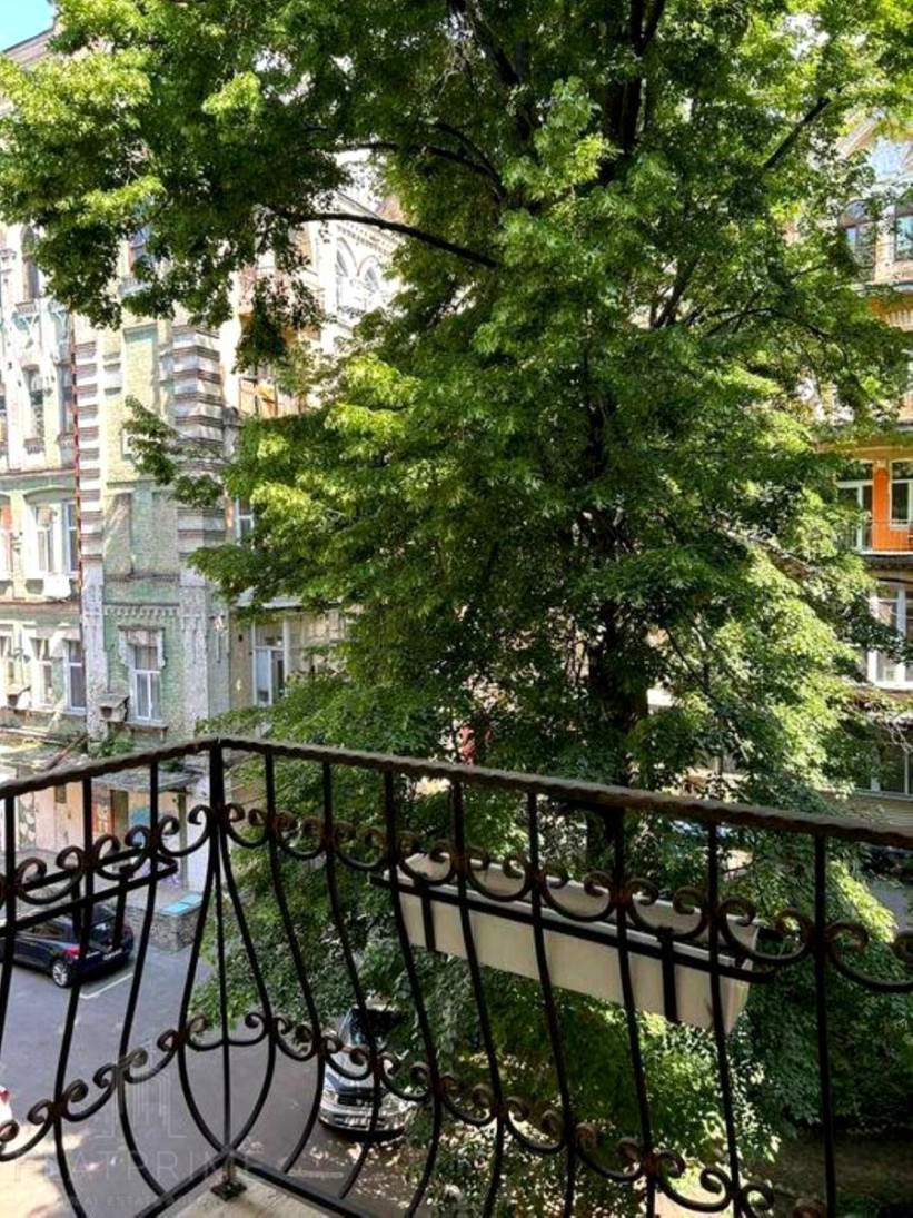 Продажа 2к квартиры в Киеве,  Сечевых стрельцов ул. (Артема ул.), 10 6