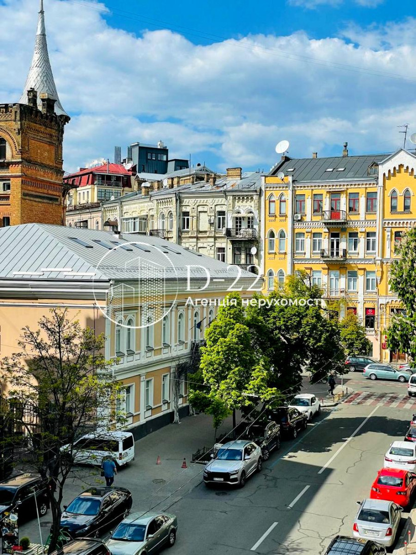 Продажа 1к квартиры в Киеве,  Лысенко ул., 1 1