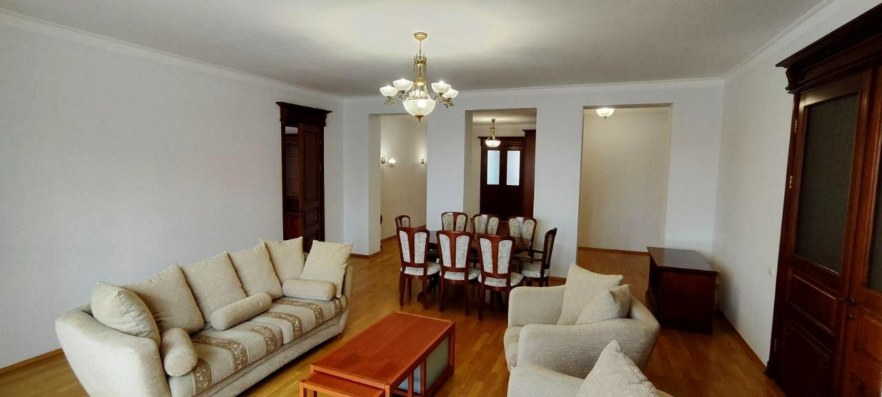 Аренда 4к квартиры в Киеве,  Паторжинского ул., 14 0