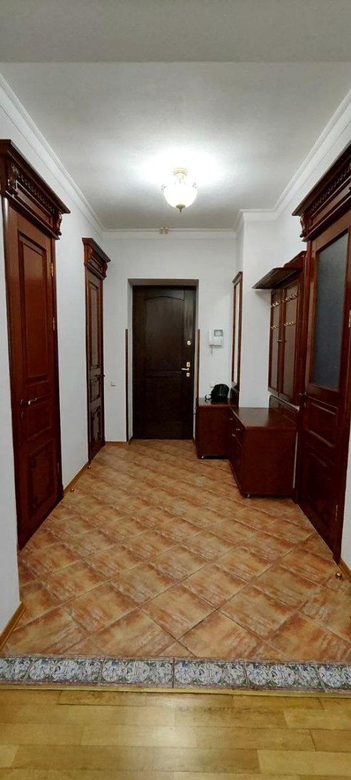 Аренда 4к квартиры в Киеве,  Паторжинского ул., 14 11