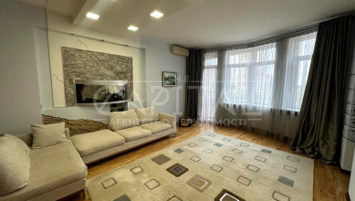 Леси Украинки бульвар 30б sub 10