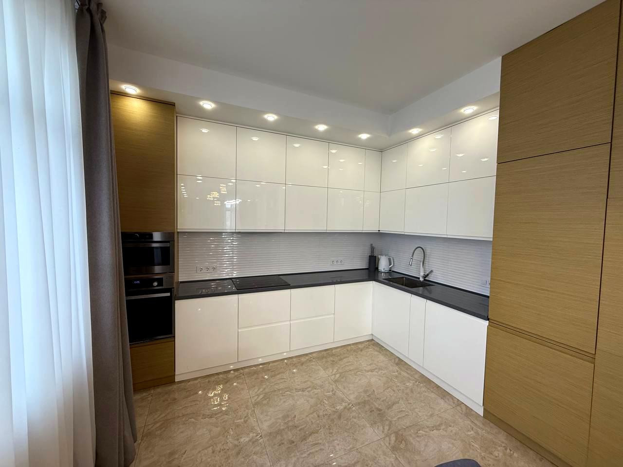 Аренда 3к квартиры в Киеве,  Тургеневская ул., 44 6