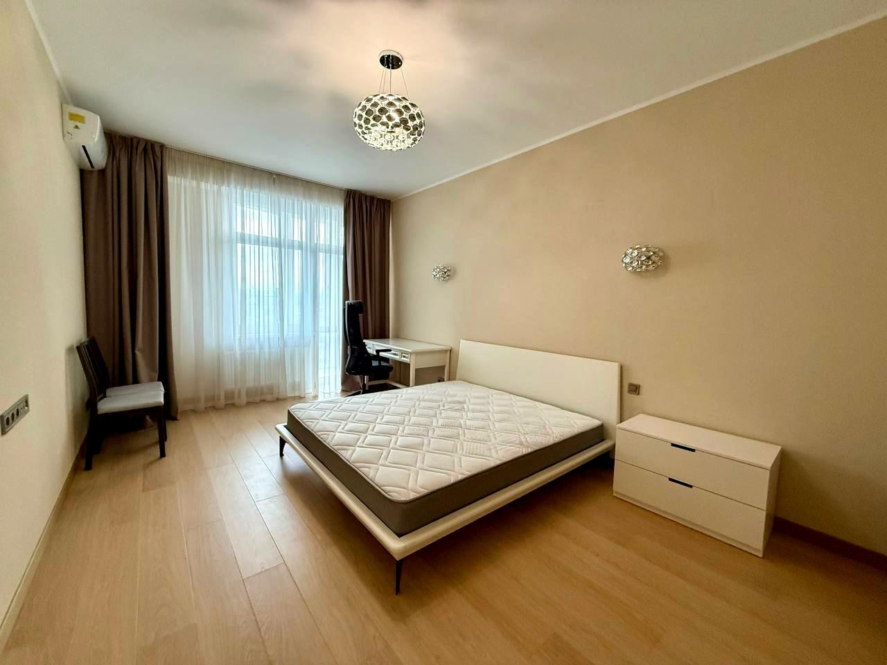 Аренда 3к квартиры в Киеве,  Тургеневская ул., 44 14