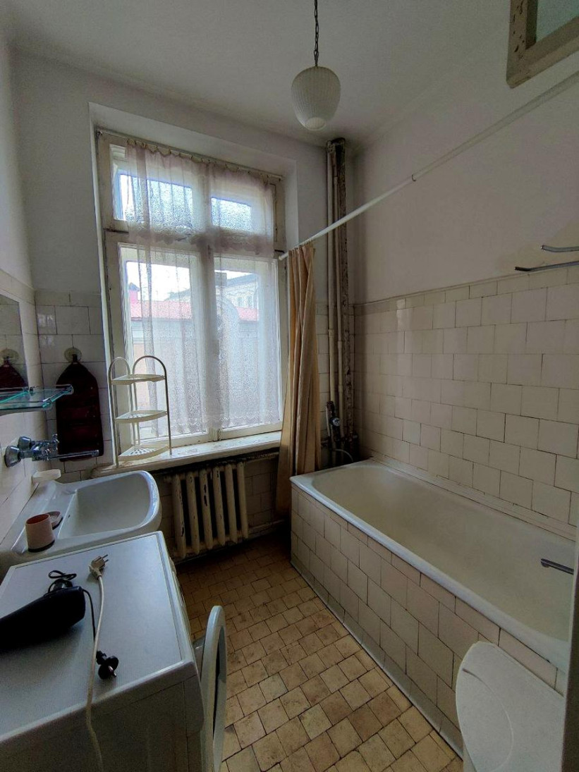 Продажа 2к квартиры в Киеве,  Академика Богомольца ул., 7/14 14