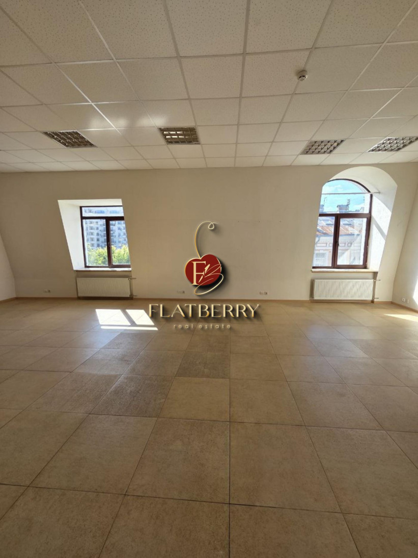 Продажа 5к квартиры в Киеве,  Софиевская ул., 18а 10