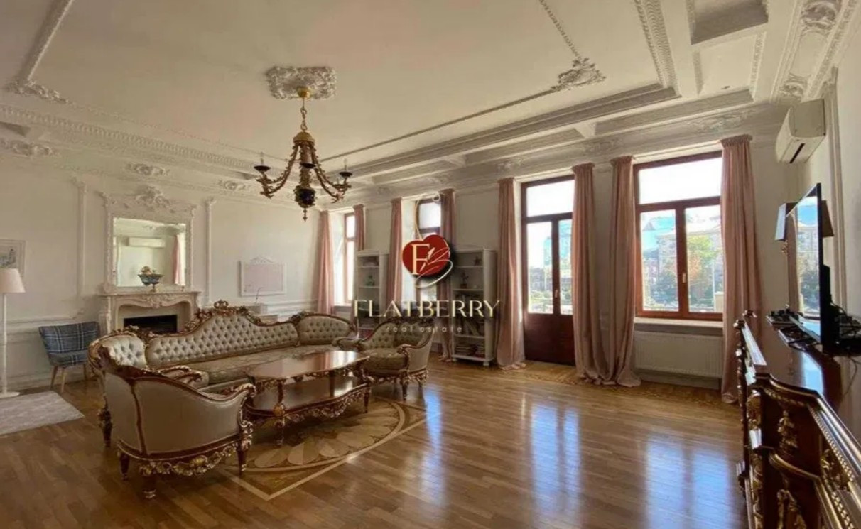Продажа 4к квартиры в Киеве, КД Софиевская Брама, Владимирская ул., 20/1А 0