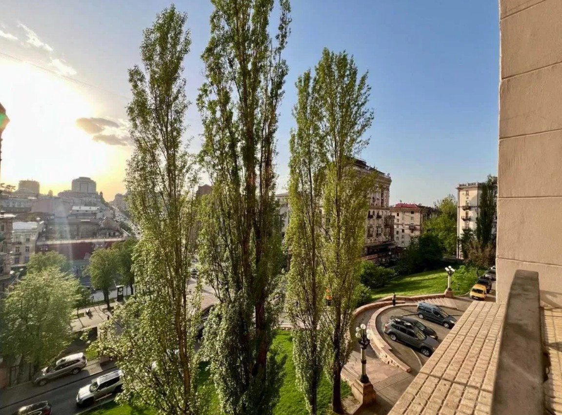 Аренда 5к квартиры в Киеве, Крещатик ул., 25 18