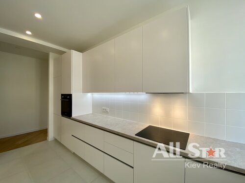 Аренда 3к квартиры в Киеве,  Пирогова ул., 2 8
