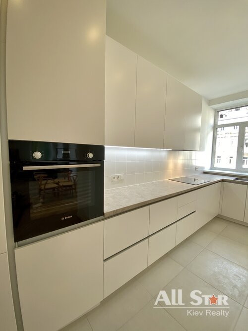 Аренда 3к квартиры в Киеве,  Пирогова ул., 2 9