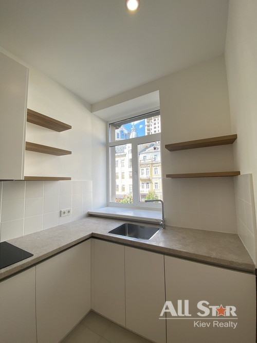 Аренда 3к квартиры в Киеве,  Пирогова ул., 2 20