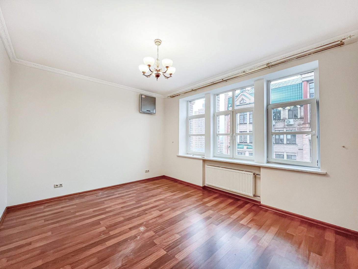 Аренда 5к квартиры в Киеве,  Гончара Олеся ул., 26 8