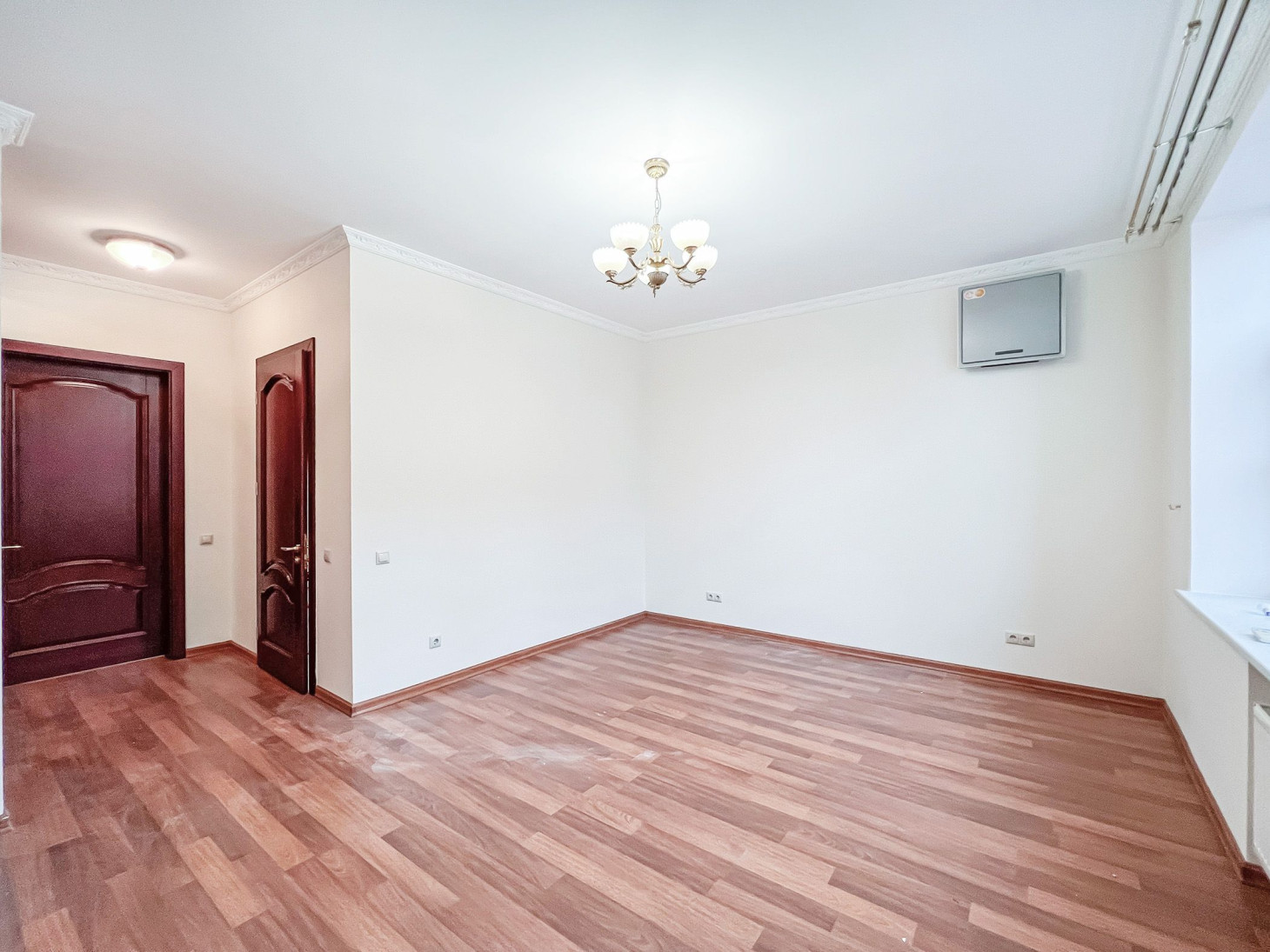 Аренда 5к квартиры в Киеве,  Гончара Олеся ул., 26 9