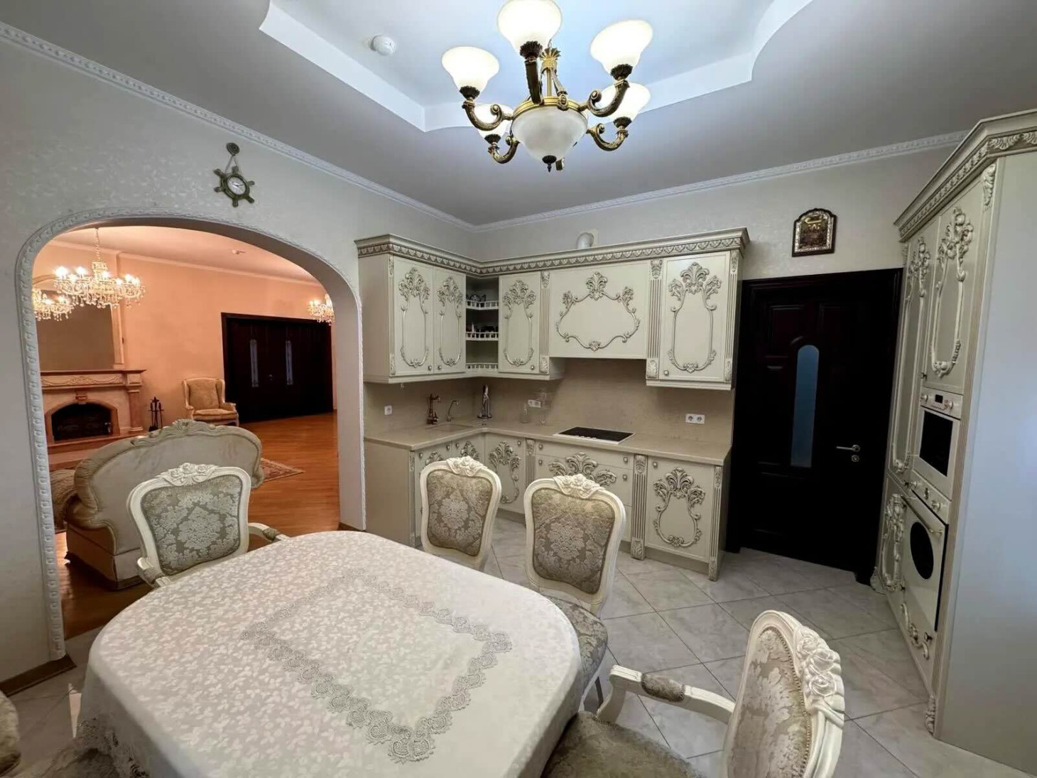 Аренда 8к дома в Киеве,  Ужгородская ул. 9