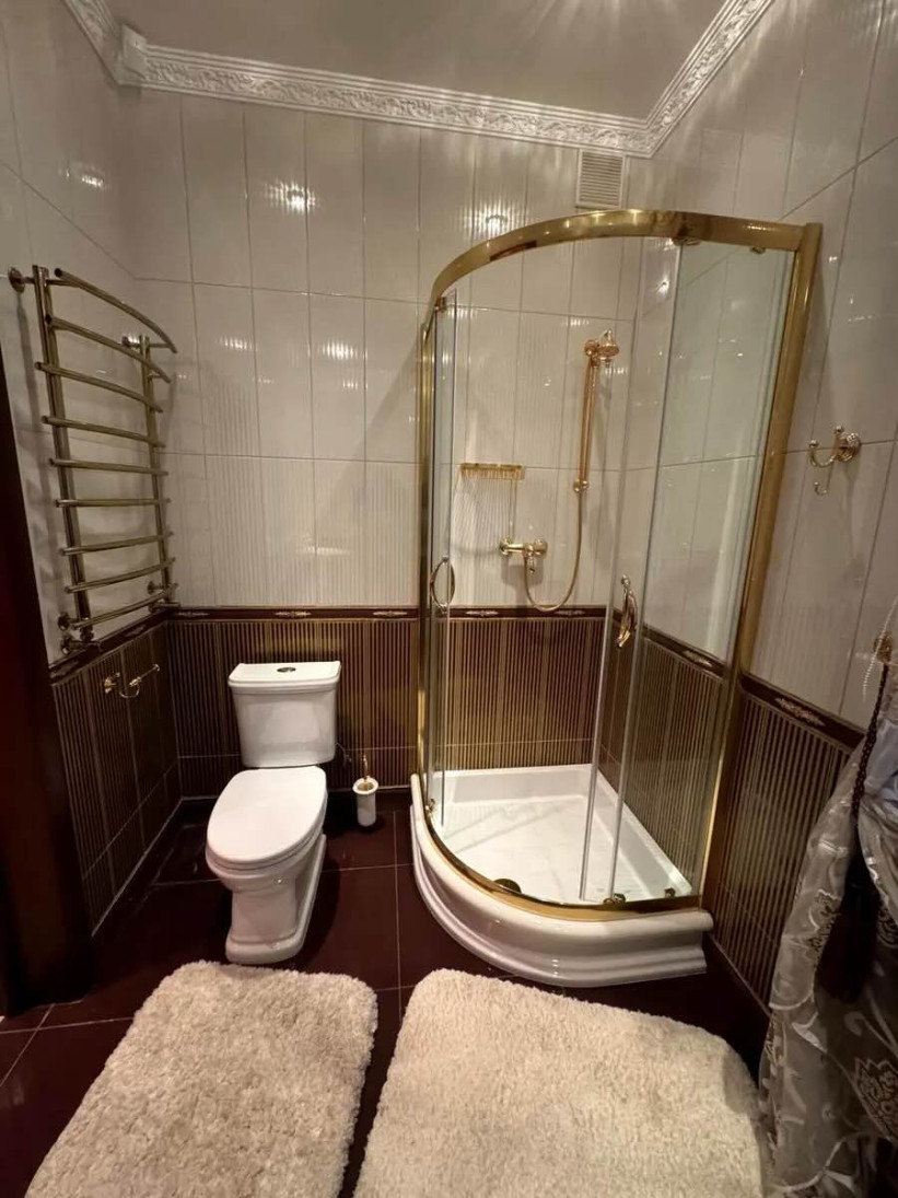 Аренда 8к дома в Киеве,  Ужгородская ул. 31