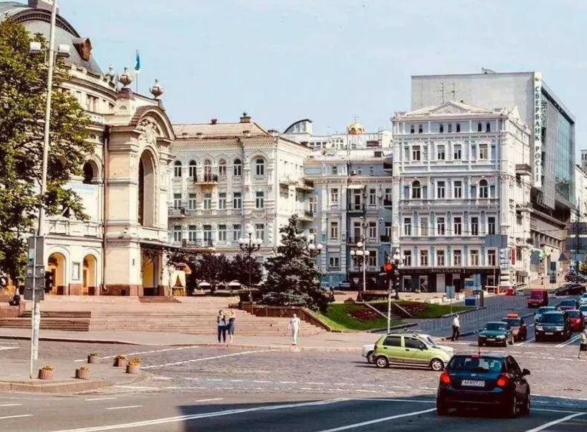Аренда 5к квартиры в Киеве,  Владимирская ул. 10