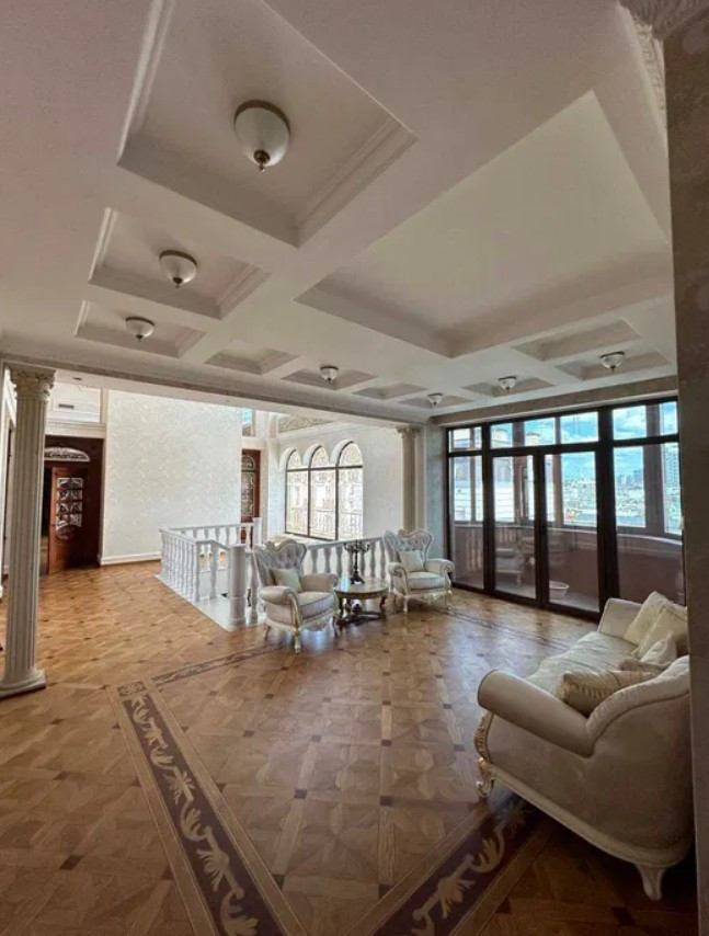 Аренда 5+к квартиры в Киеве, Пирогова ул., 6А 4